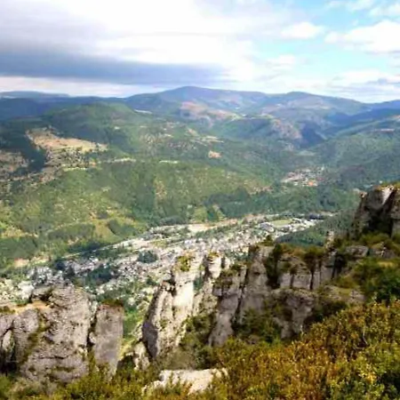 Kamp alanı Farniente En Cevennes *